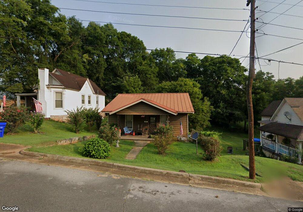 1119 E Reeder St, Florence, AL 35630 - photo 1