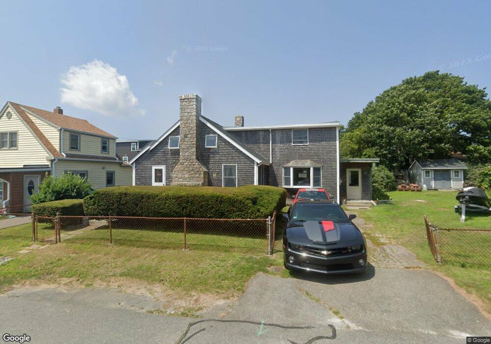 10 Calumet Rd, Fairhaven, MA 02719 - photo 1