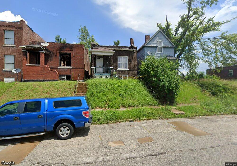 4451 Lee Ave, Saint Louis, MO 63115 - photo 1