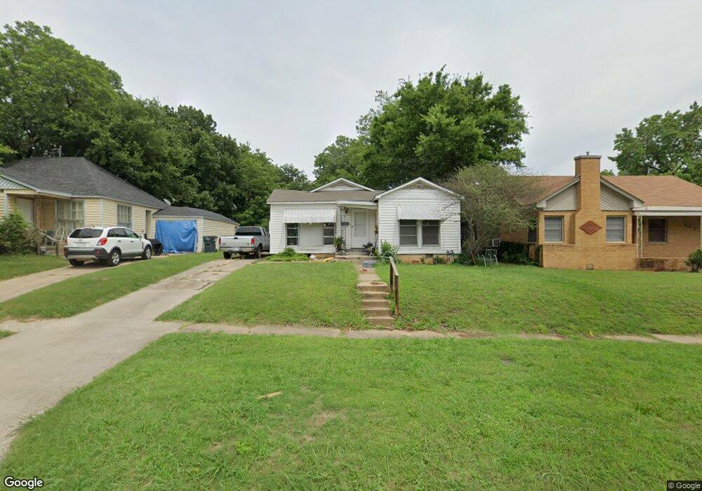 906 Hargrove St, Ardmore, OK 73401 - photo 1
