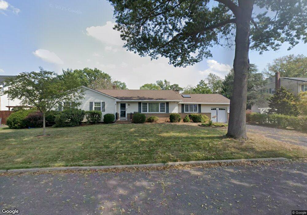 44 Clover Ln, Hightstown, NJ 08520 - photo 1