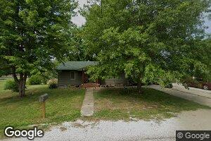 1105 S Benton St, Albany, MO 64402