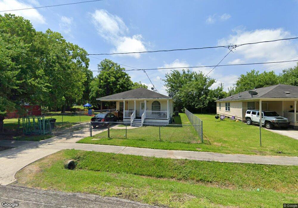 4006 Linder St, Houston, TX 77026 - photo 1