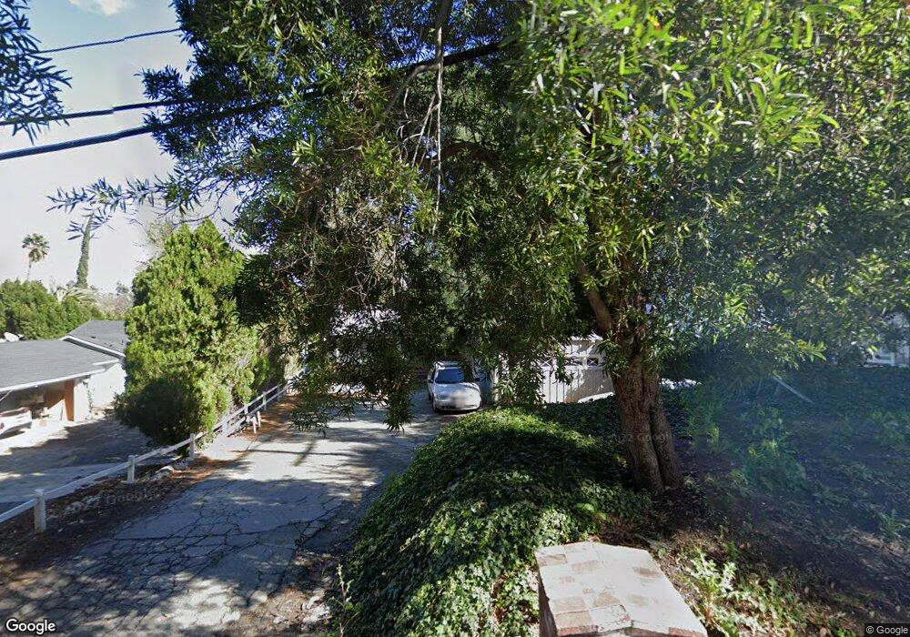 5246 Sale Ave, Woodland Hills, CA 91364 - photo 1