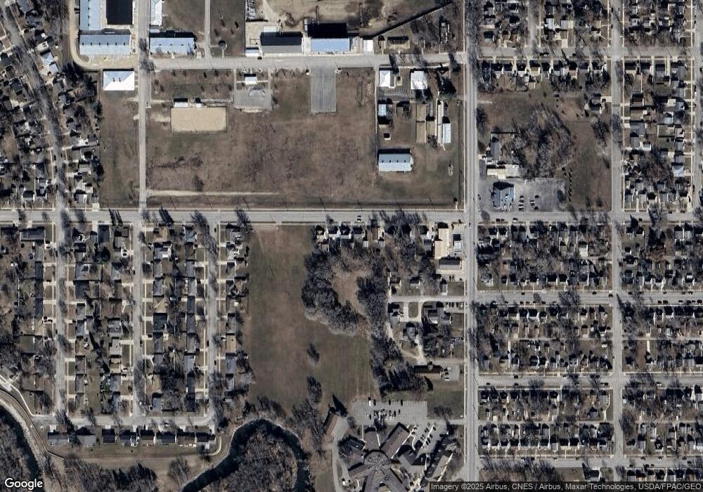 1313 8th Ave SW, Austin, MN 55912 - photo 1