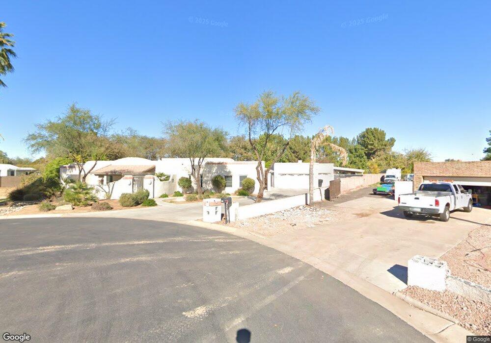 110 N Senate Way, Chandler, AZ 85225 - photo 1