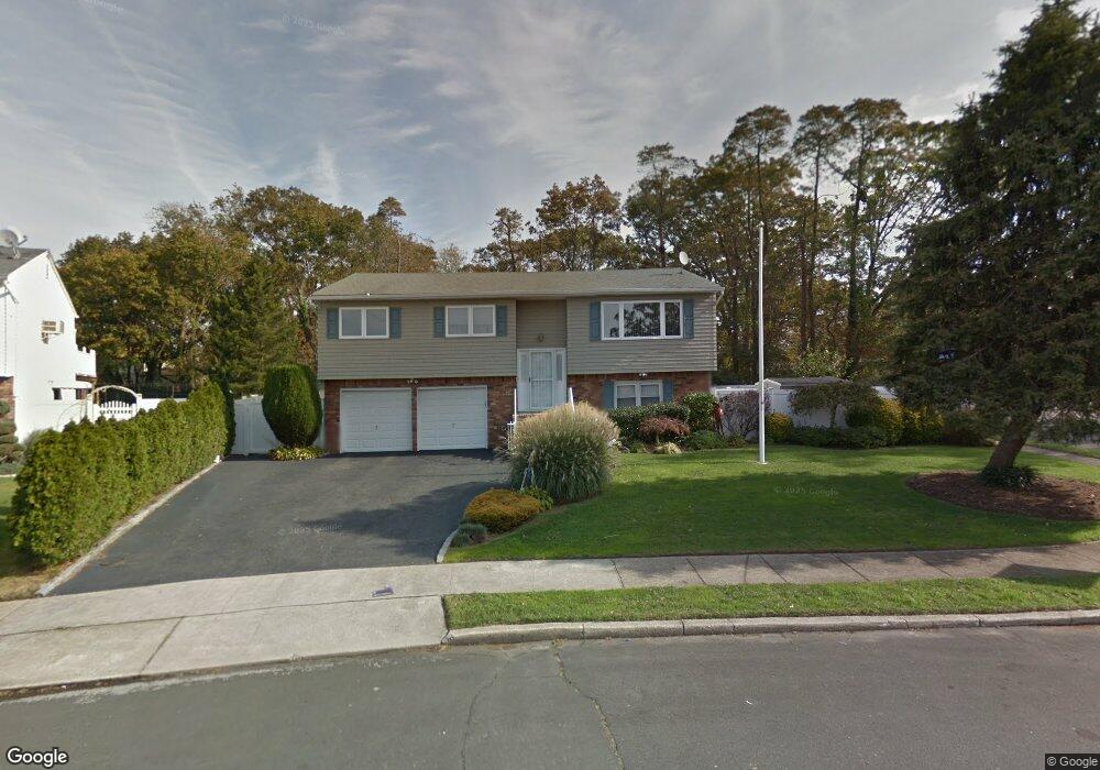 1 Jacqueline Ct, West Babylon, NY 11704 - photo 1