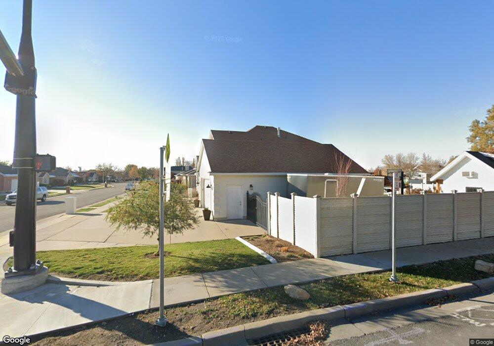 16 W 550 S, Centerville, UT 84014 - photo 1