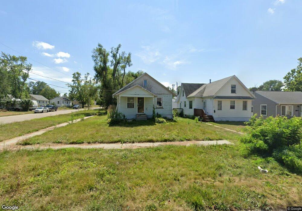 1101 19th Ave SW, Cedar Rapids, IA 52404 - photo 1