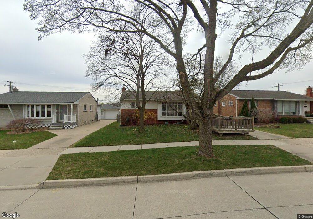 789 Elmsford Dr, Clawson, MI 48017 - photo 1