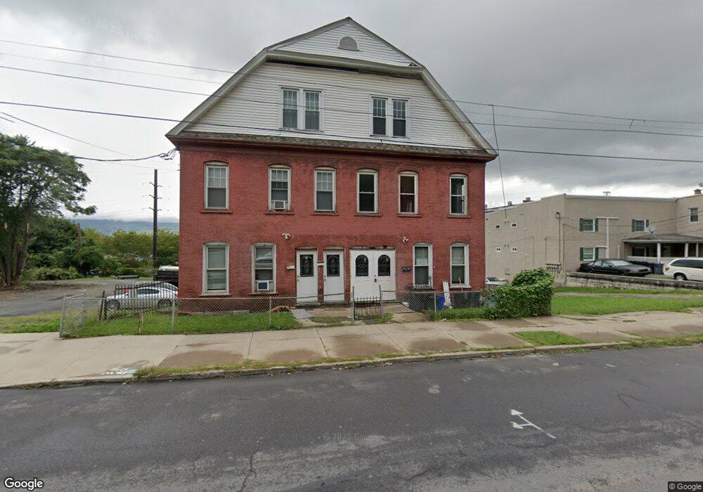 318 Cedar Ave, Scranton, PA 18505 - photo 1