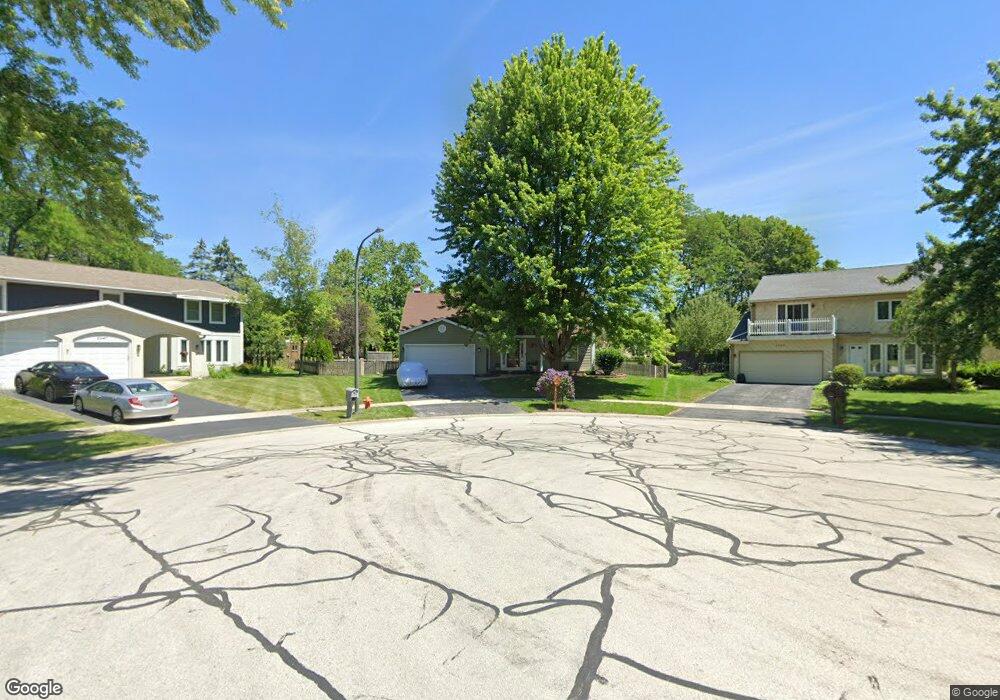 2542 Misty Ct, Naperville, IL 60564 - photo 1