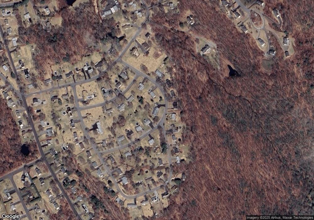 226 Humiston Cir, Thomaston, CT 06787 - photo 1