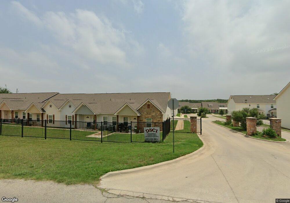 701 Picnic Ct unit 14, Springtown, TX 76082 - photo 1