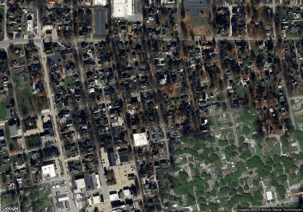 615 6th St, Covington, IN 47932 - photo 1