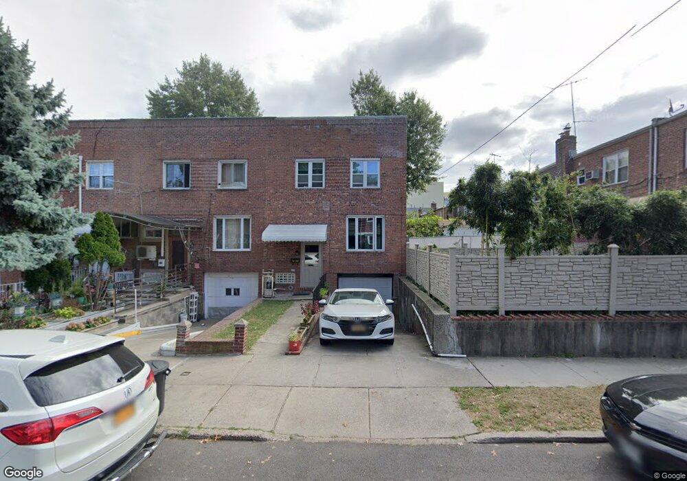 7163 162nd St, Fresh Meadows, NY 11365 - photo 1