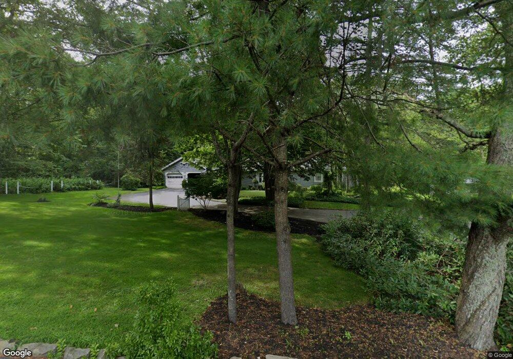 280 Emerson Ave, Hampstead, NH 03841 - photo 1