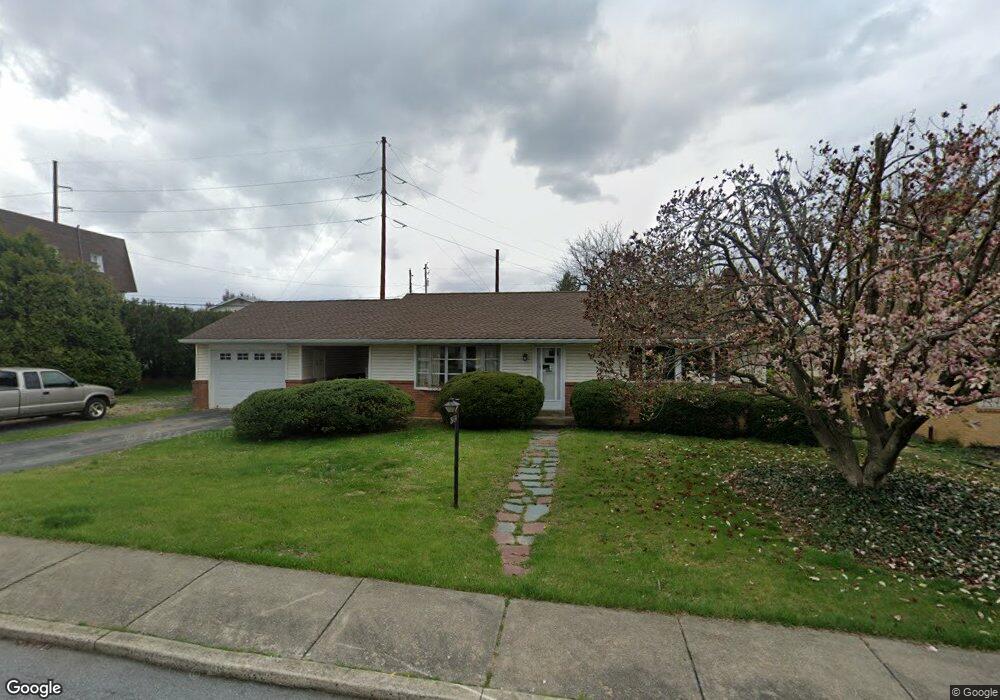 1142 N 13th St, Whitehall, PA 18052 - photo 1
