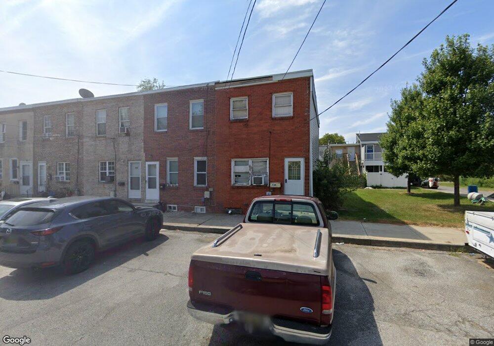 740 Clark St, New Castle, DE 19720 - photo 1