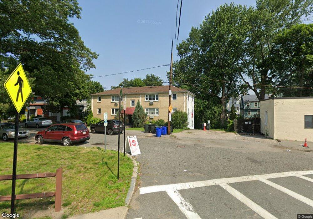 64 Thoreau Rd unit 1, Quincy, MA 02171 - photo 1