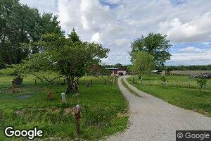 20169 Hillside Ave, Witt, IL 62094