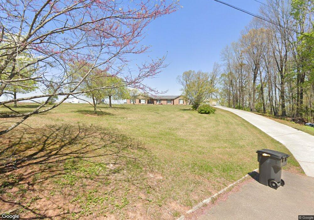 1222 Bonneville Dr, Morristown, TN 37814 - photo 1