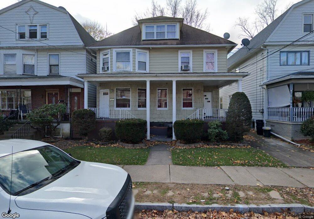 34 Elizabeth St, Wilkes-Barre, PA 18702 - photo 1