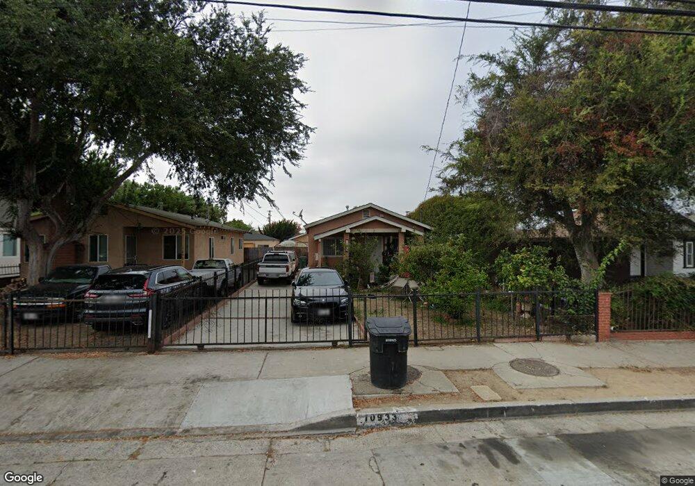 10933 S Grevillea Ave, Inglewood, CA 90304 - photo 1