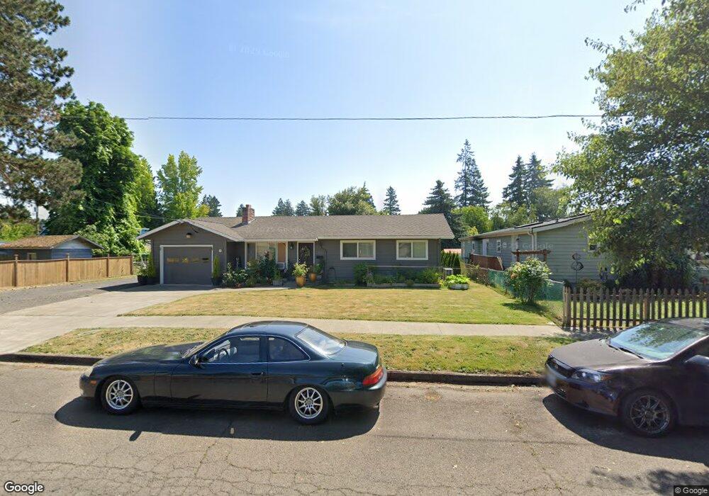 716 S Pacific St, Newberg, OR 97132 - photo 1
