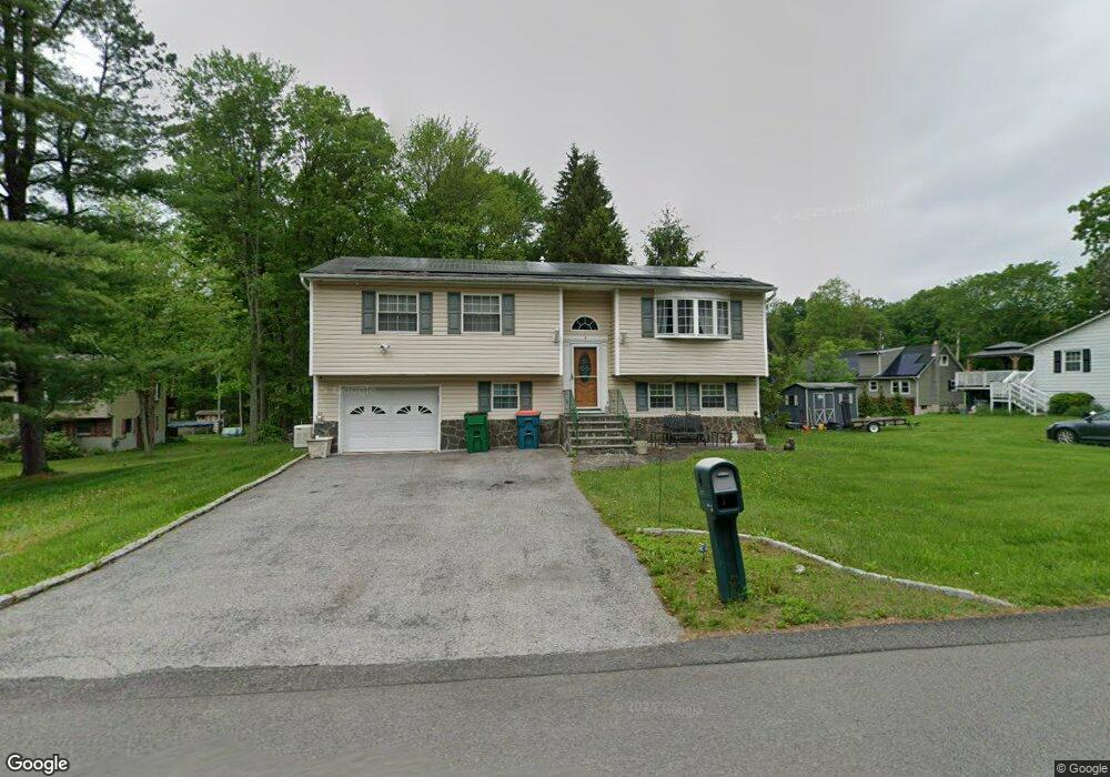 4 Baldwin Dr, Wappingers Falls, NY 12590 - photo 1