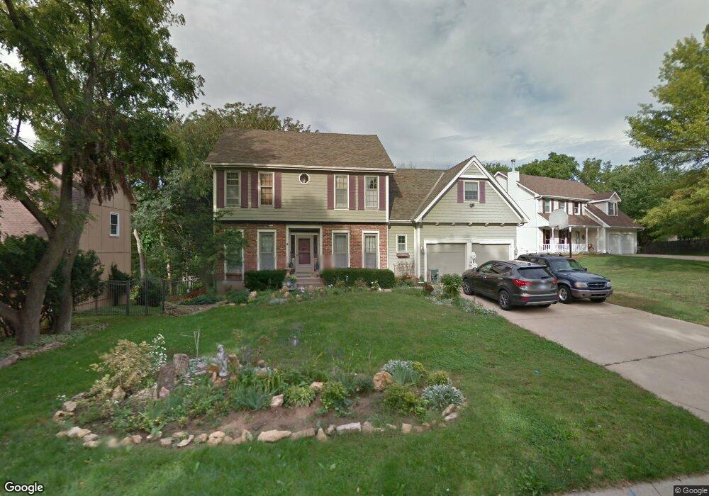 7730 Twilight Ln, Shawnee, KS 66217 - photo 1