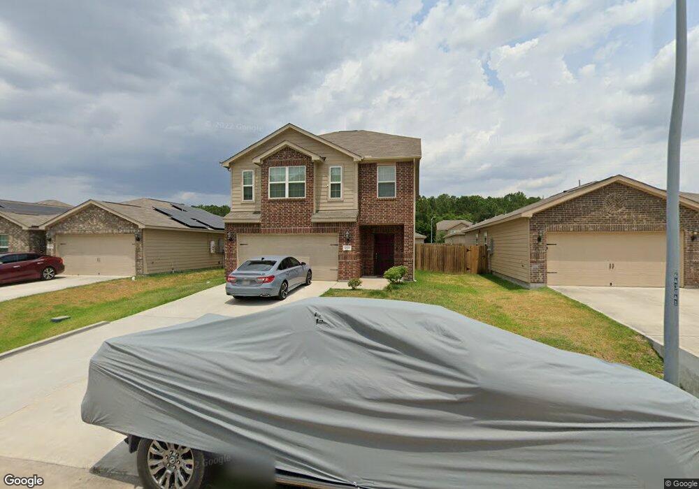 10526 Pine Landing Dr, Houston, TX 77088 - photo 1