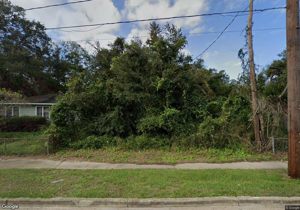 2509 Mlk jr Blvd, Brunswick, GA 31520 - photo 1