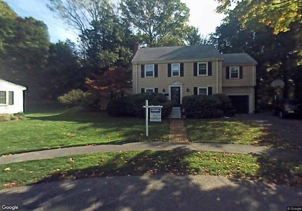 11 Worth Cir, Newton, MA 02458 - photo 1