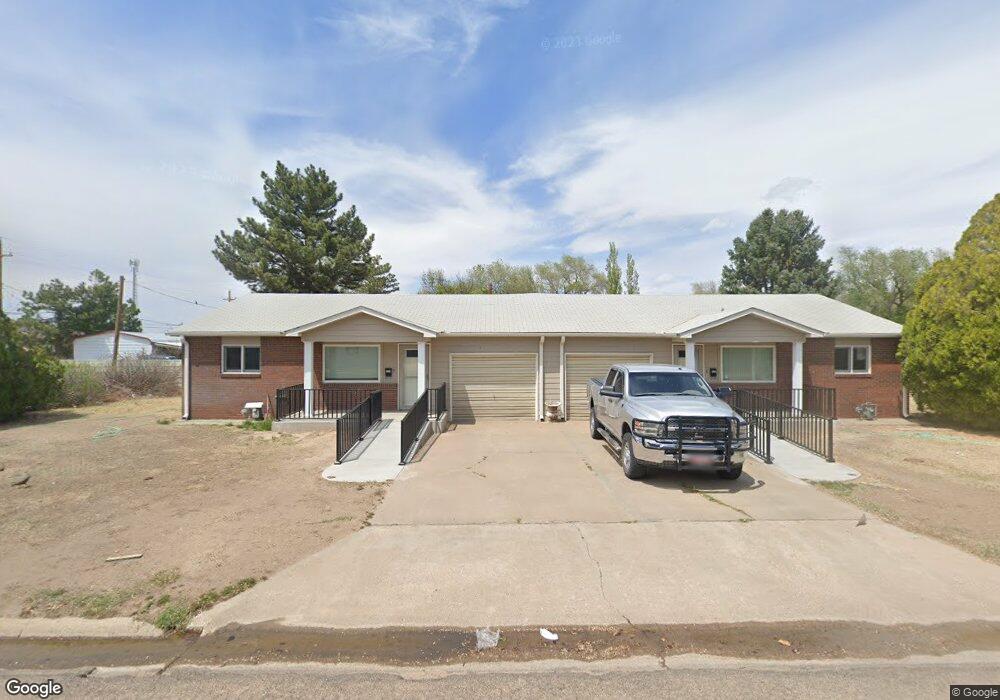 212 E 7th St, Hugoton, KS 67951 - photo 1