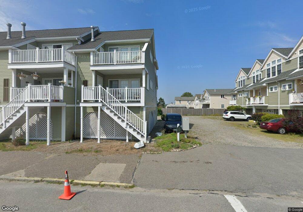 585 North End Blvd unit 6, Salisbury, MA 01952 - photo 1