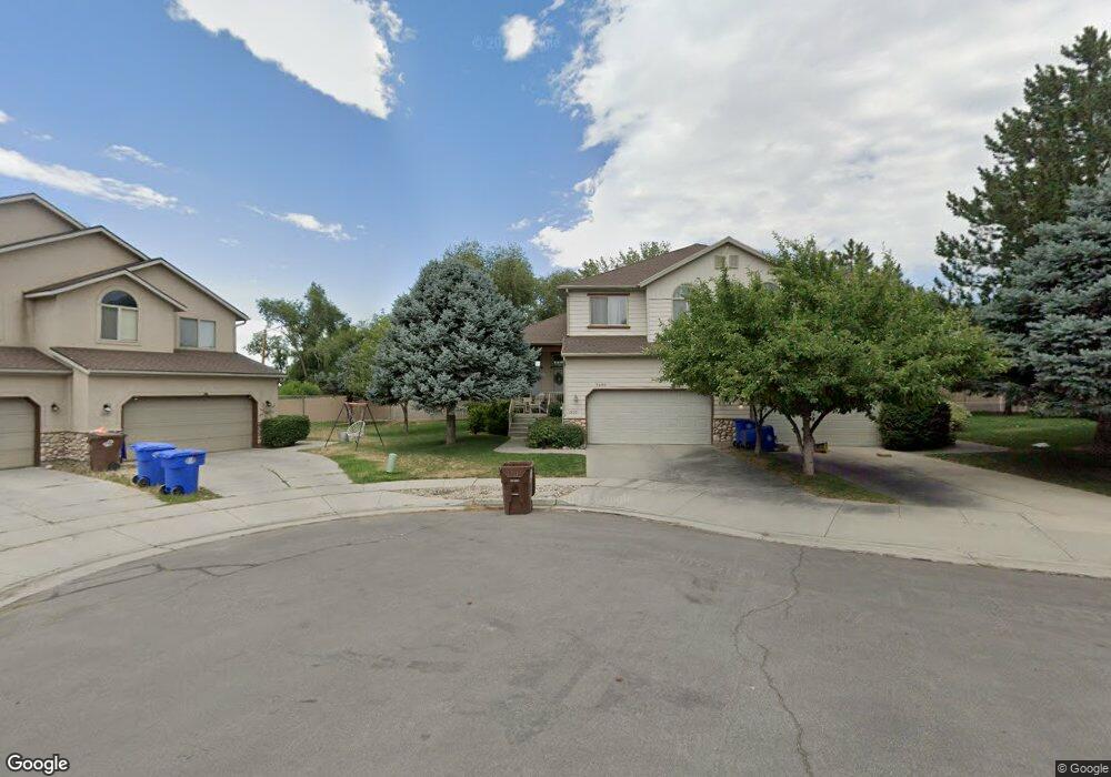 7456 Southcrest Cir, Midvale, UT 84047 - photo 1