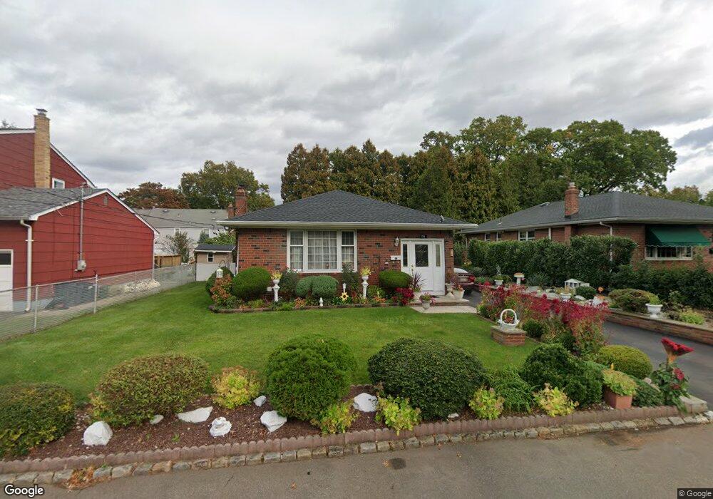 739 Beverly Rd, Rahway, NJ 07065 - photo 1