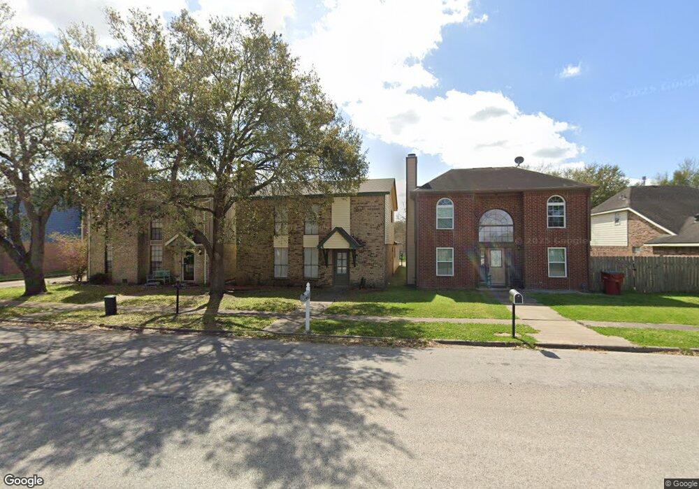 835 Clubside Dr, East Bernard, TX 77435 - photo 1