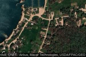 302 Fairway Dr, Put-In-bay Township, OH 43446