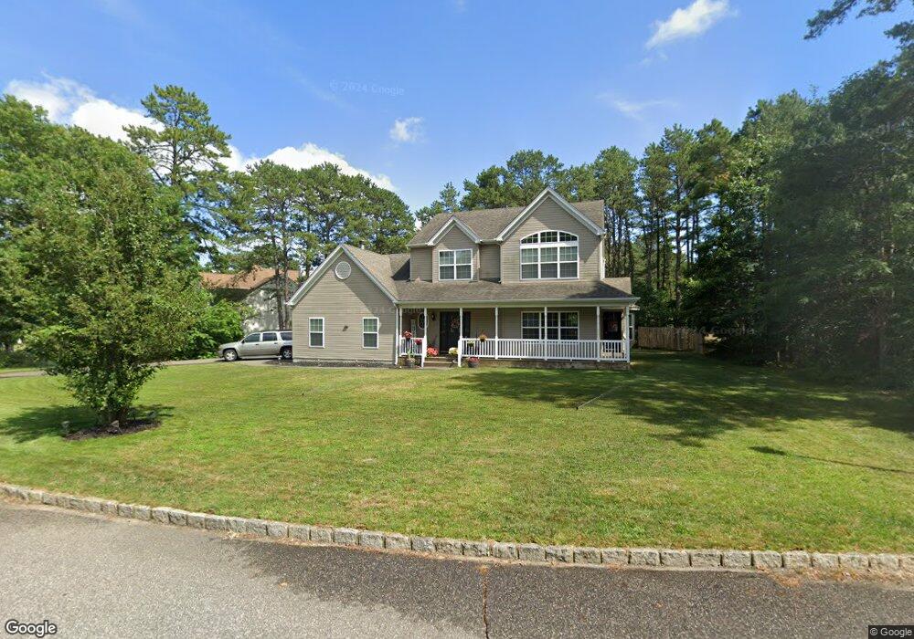 11 Prager Ct, Medford, NY 11763 - photo 1