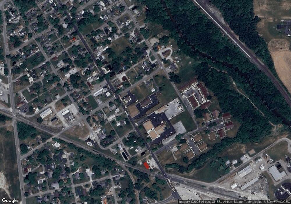 911 S Main St, Kenton, OH 43326 - photo 1