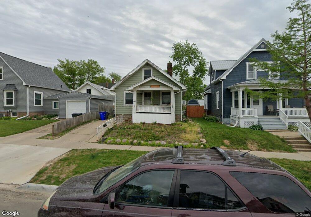 1521 8th Ave SE, Cedar Rapids, IA 52403 - photo 1