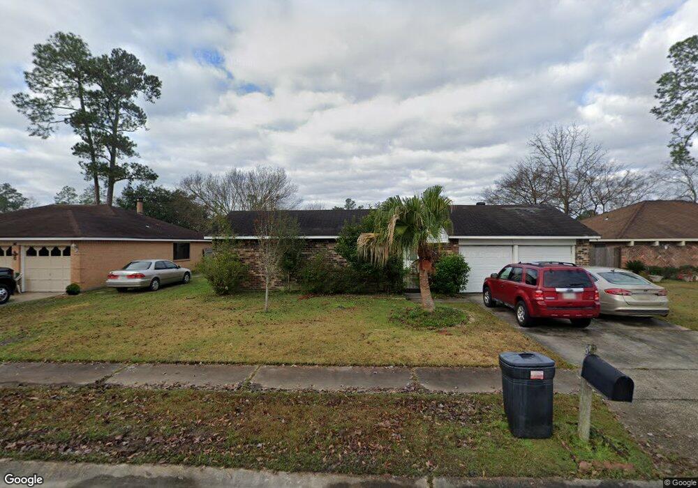 805 Lake Vermillion Ct, Slidell, LA 70461 - photo 1