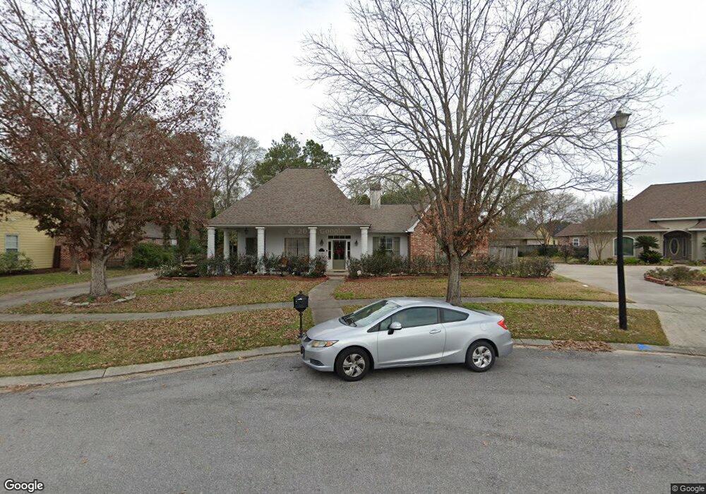 3879 Red Clover Ave, Zachary, LA 70791 - photo 1