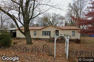 118 S James St, Centralia, IL 62801