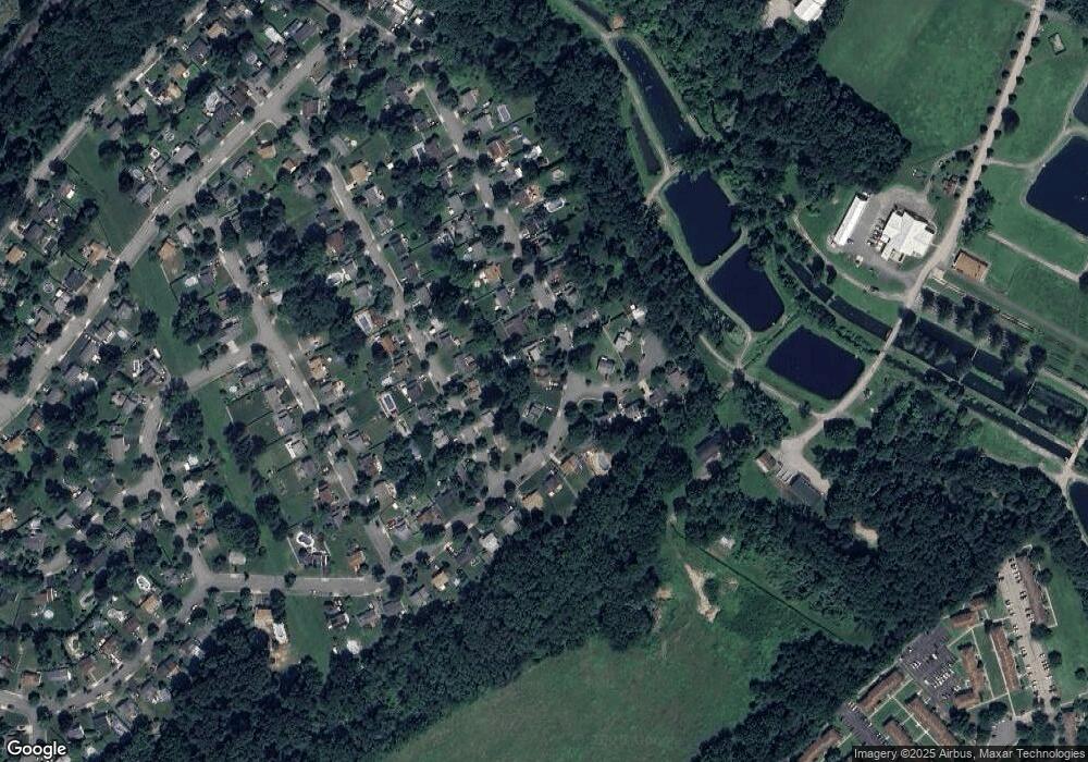 136 College View Dr, Hackettstown, NJ 07840 - photo 1