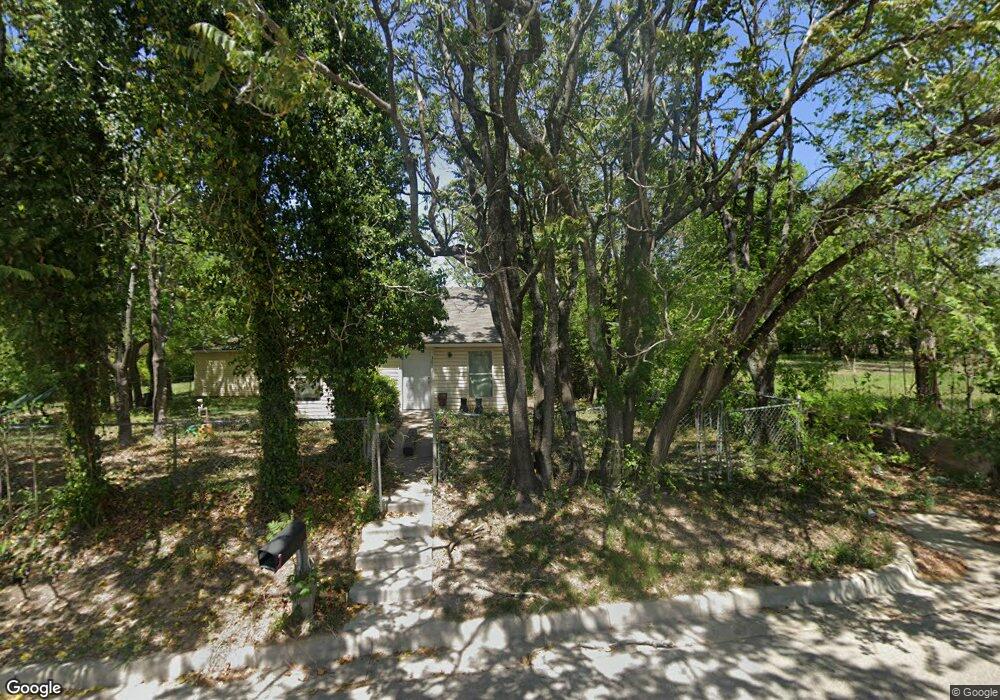 303 Front St, Weatherford, TX 76086 - photo 1