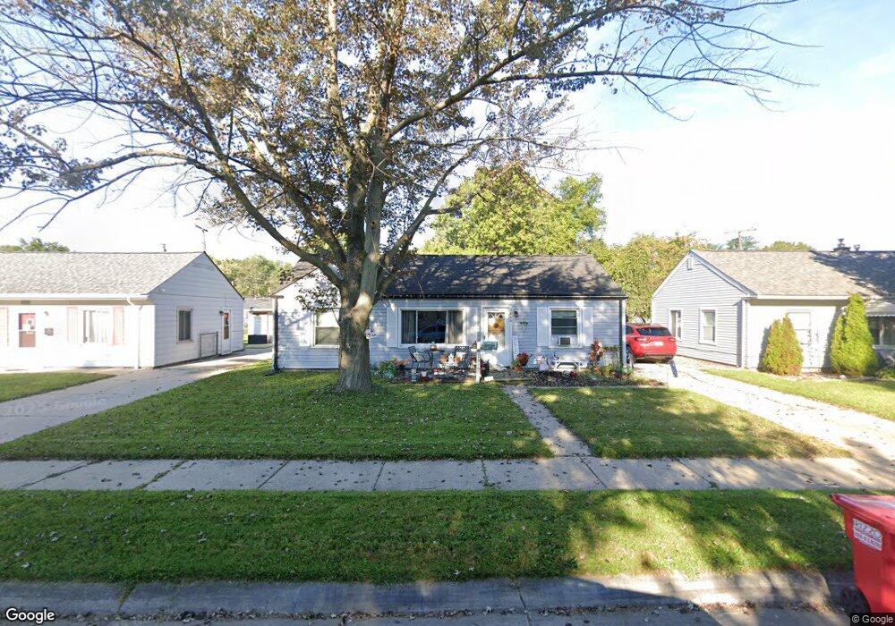 26661 Woodmont St, Roseville, MI 48066 - photo 1