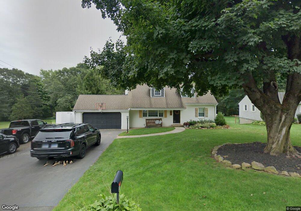 89 Stocking Brook Rd, Berlin, CT 06037 - photo 1